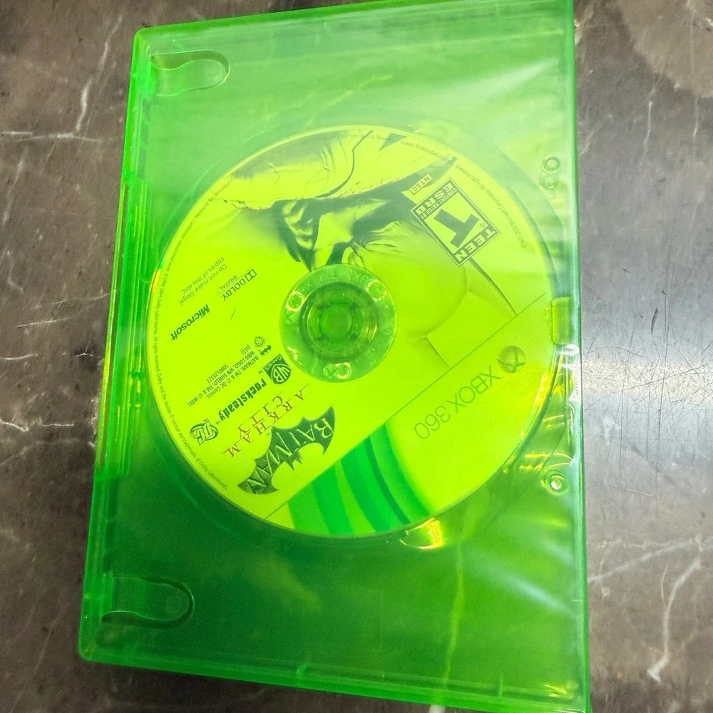 Warner Bros Batman Arkham City Xbox 360 NTSC Green Disc Only Action Adventure